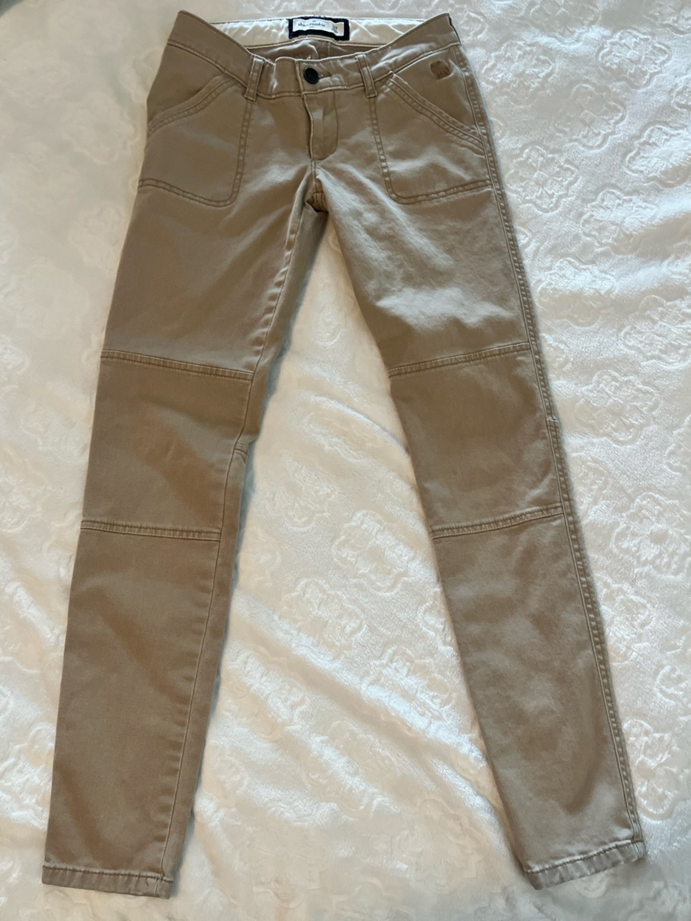 Abercrombie & Fitch kids slim fit in Khaki Tan 14S